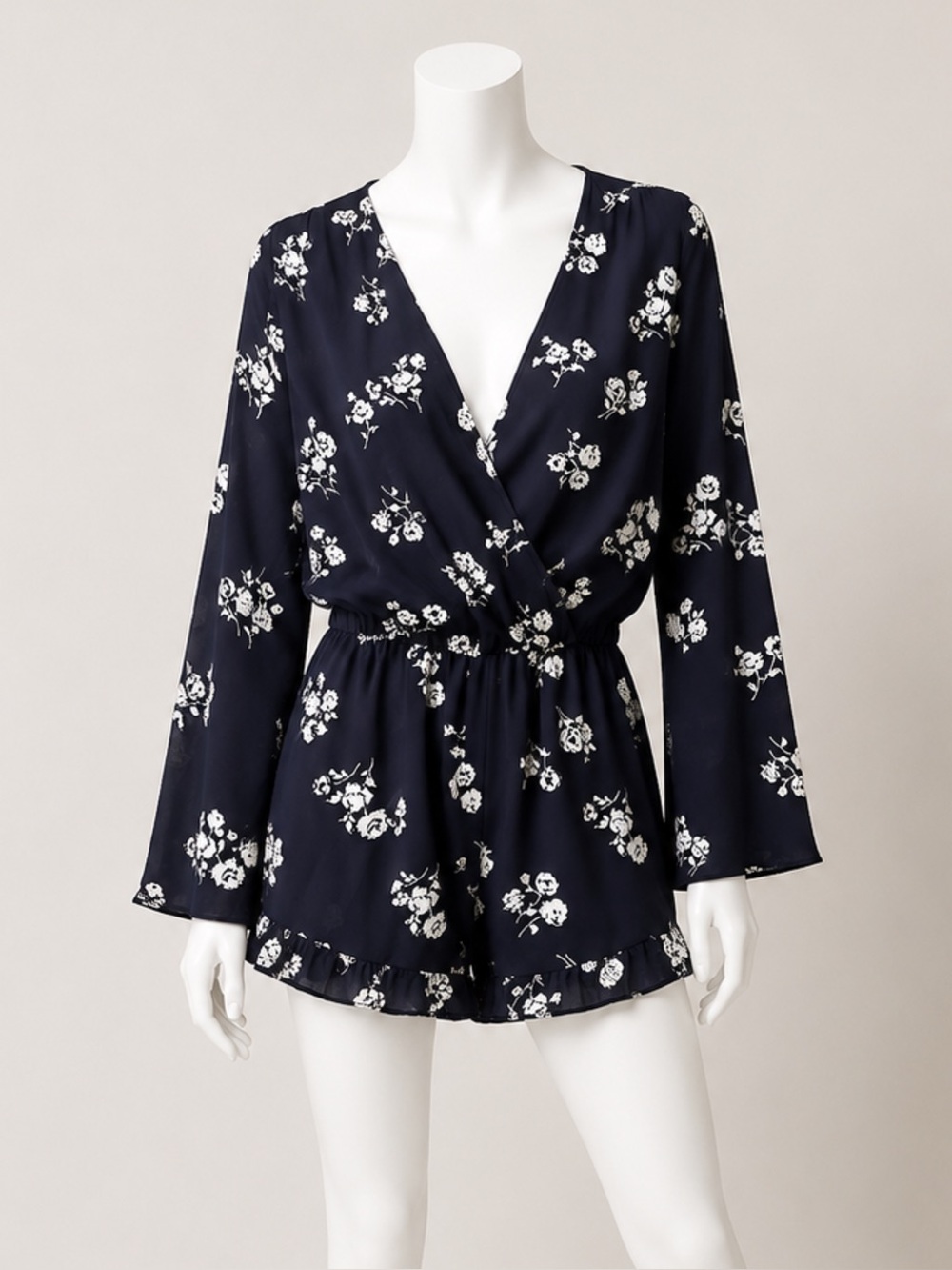 Modlook 29 Women's Dark Navy Floral Long Sleeve Romper Size M